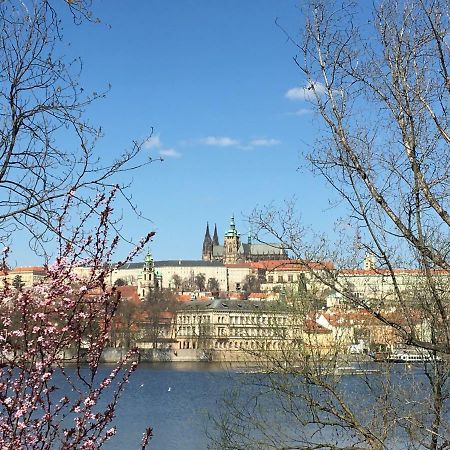 The Dancing House Residence, Two Bedroom Apartment With Balcony Near River! Praag Buitenkant foto